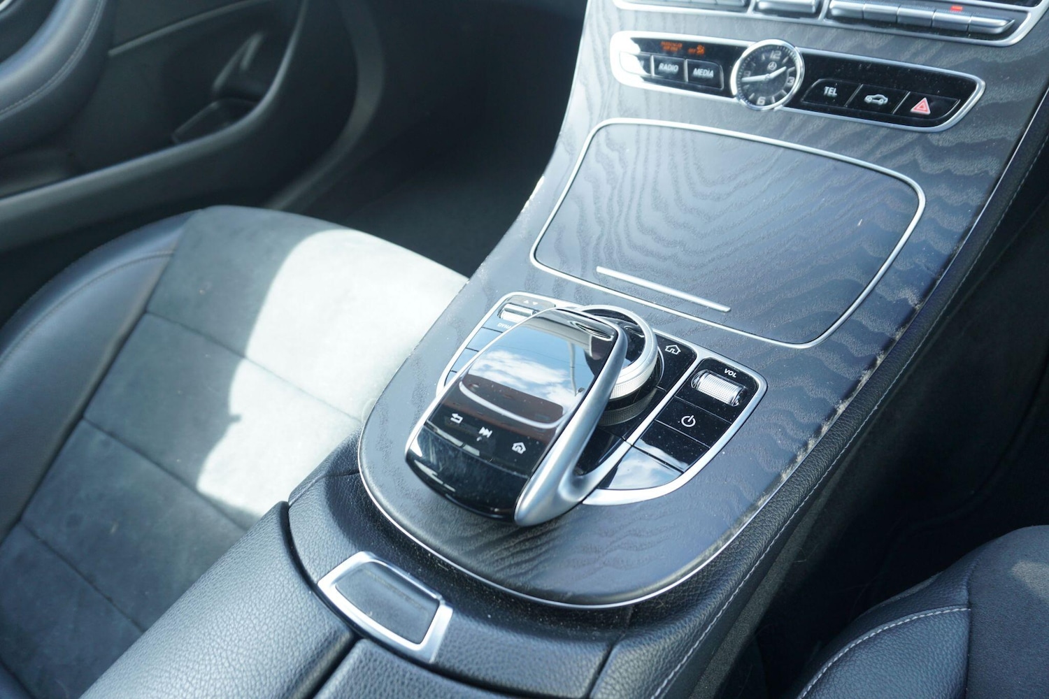 Used Mercedes-Benz E Class for sale - 76729030: Photo 17