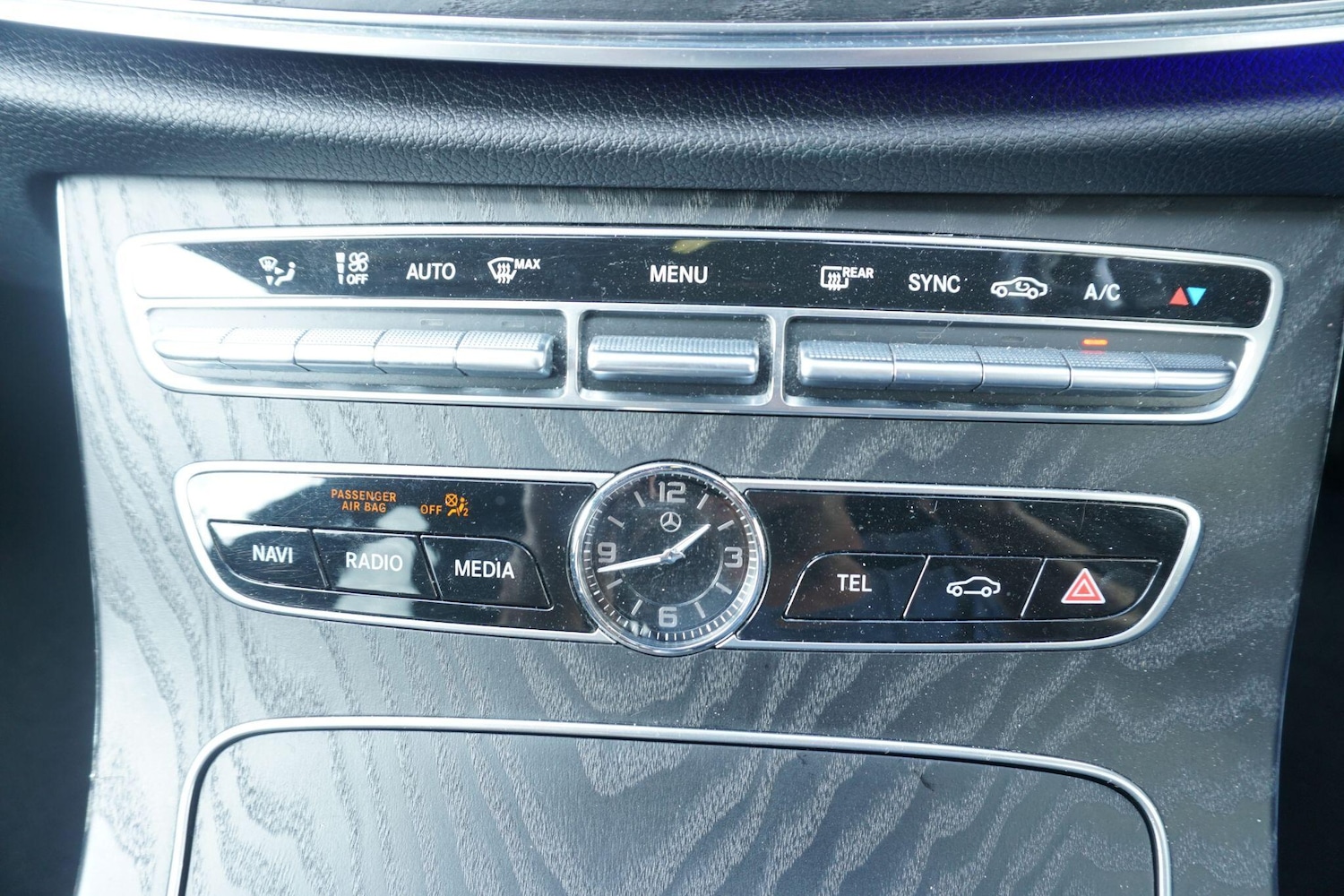 Used Mercedes-Benz E Class for sale - 76729030: Photo 33