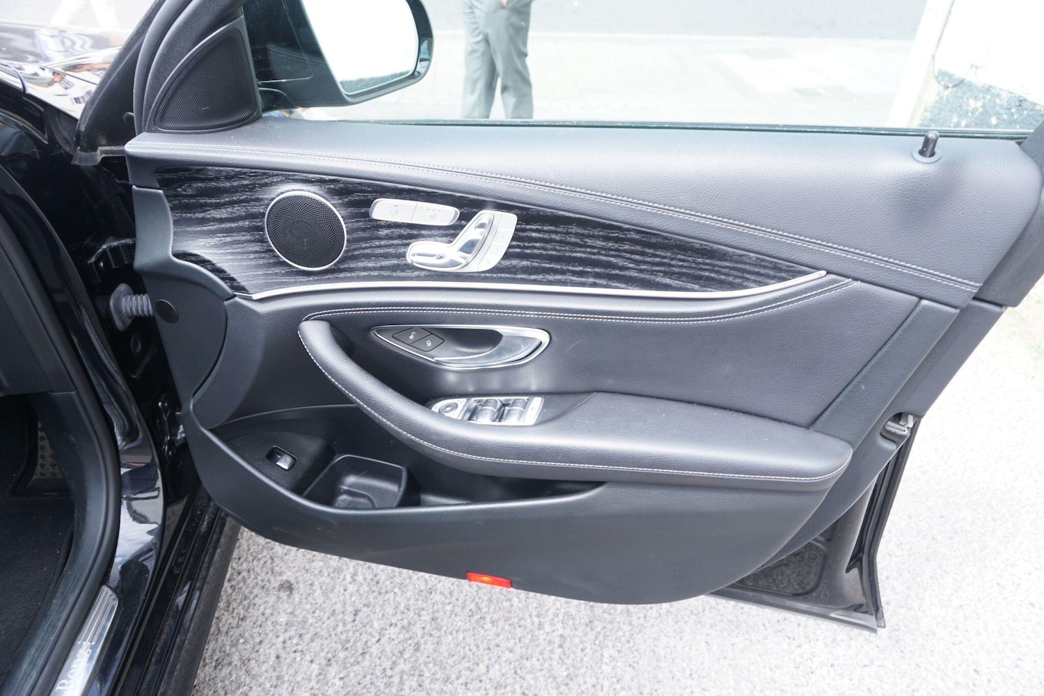 Used Mercedes-Benz E Class for sale - 76729030: Photo 36