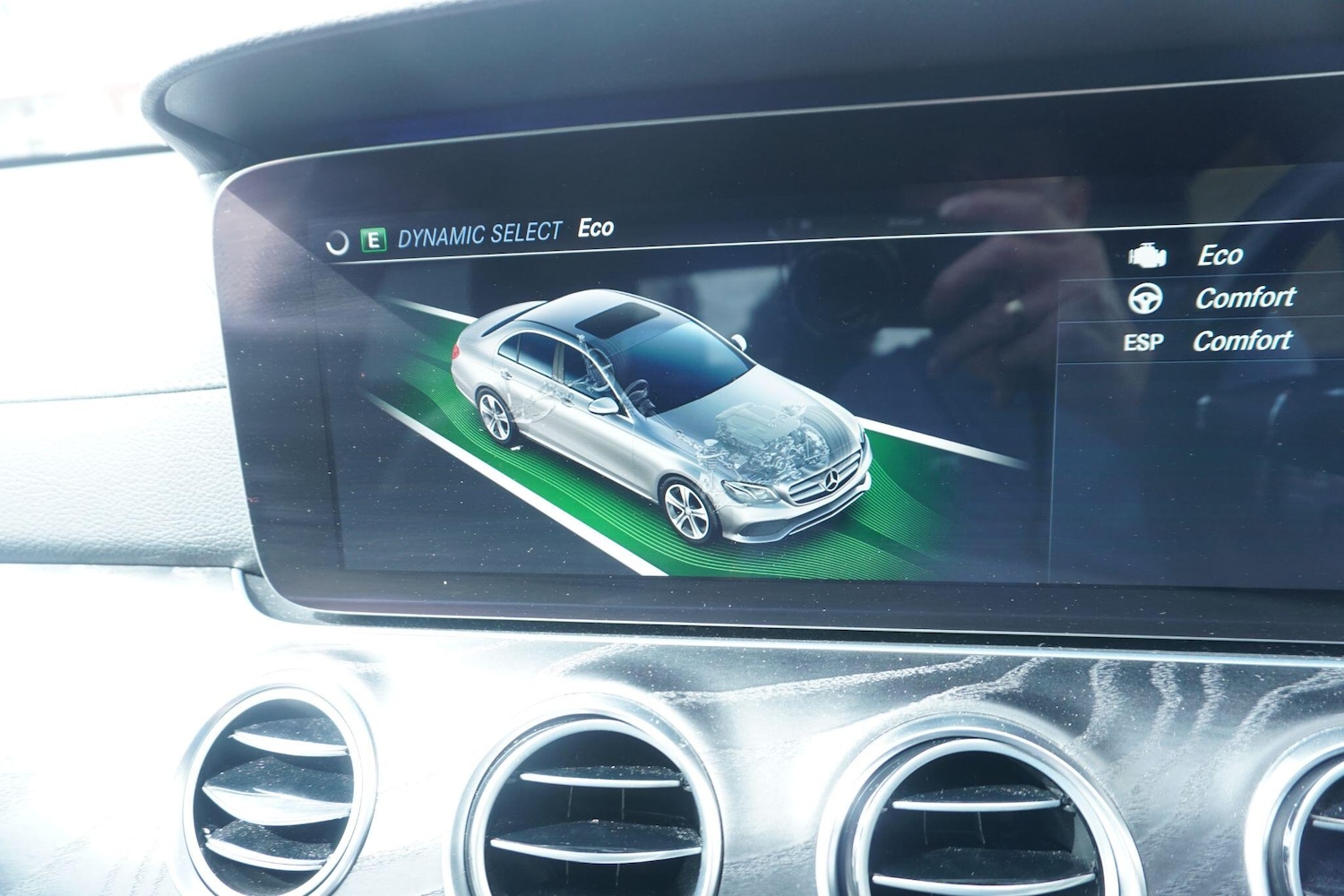 Used Mercedes-Benz E Class for sale - 76729030: Photo 56