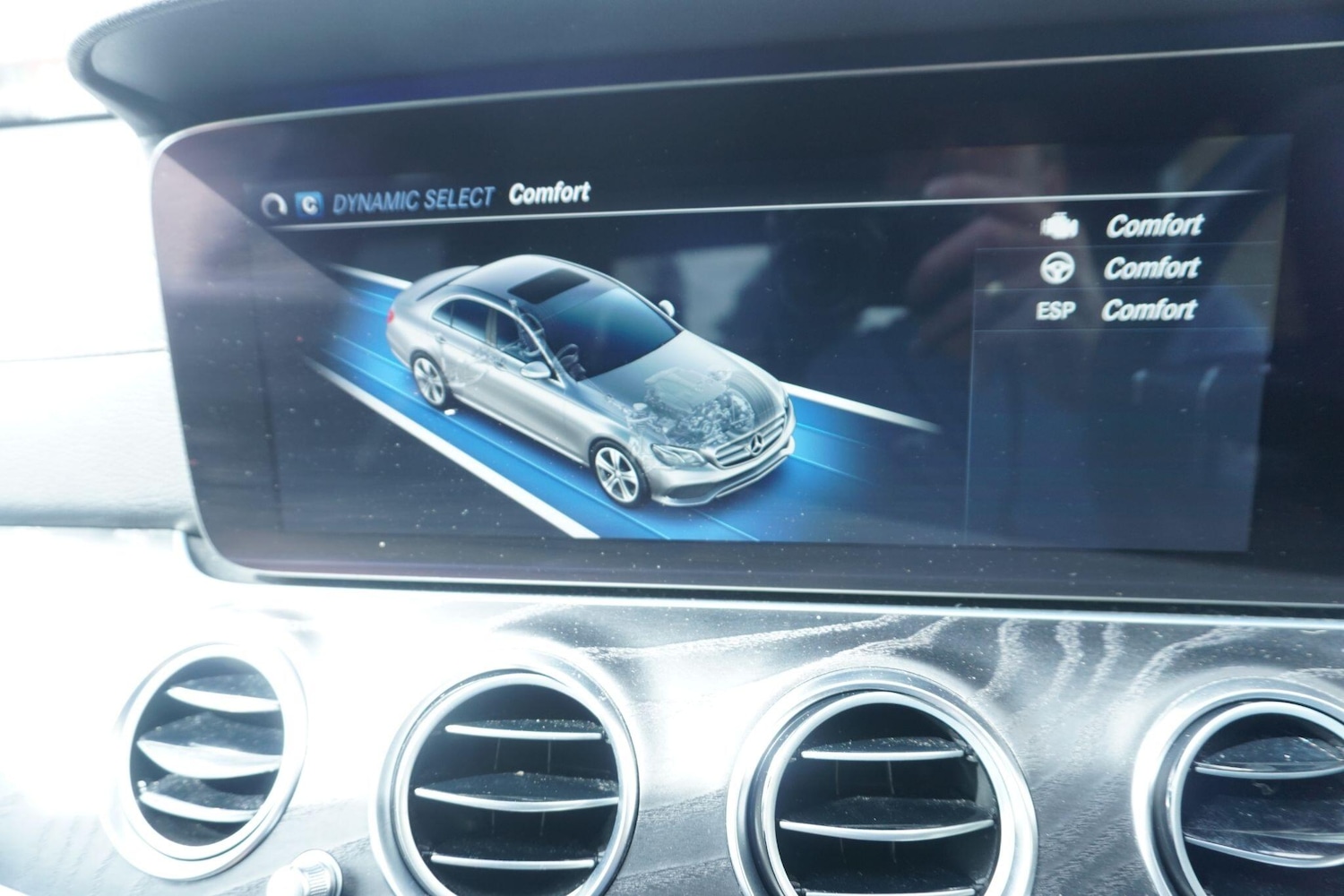 Used Mercedes-Benz E Class for sale - 76729030: Photo 57