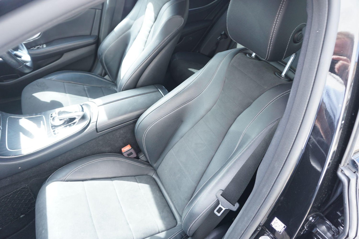 Used Mercedes-Benz E Class for sale - 76729030: Photo 68