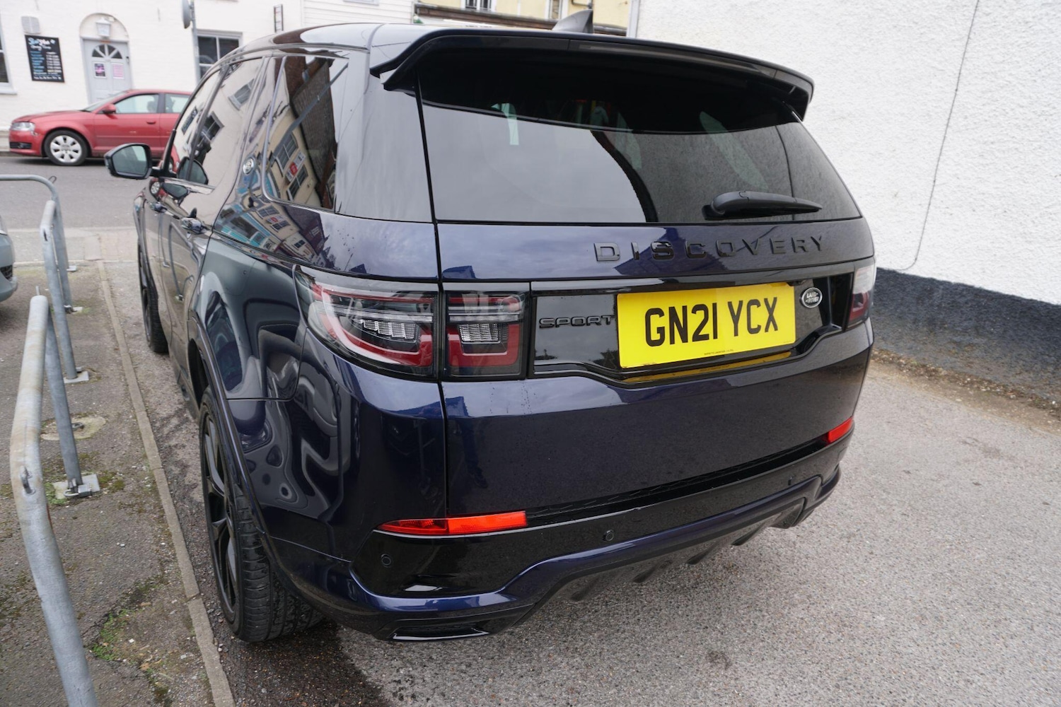 Used Land Rover Discovery Sport 2021 for sale - 77597814: Photo 4
