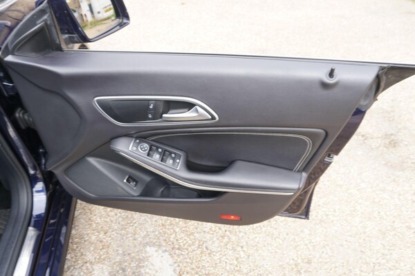 Used Mercedes-Benz CLA 2016 for sale - 75363177: Photo 25