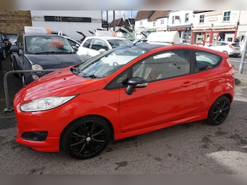 Used Ford Fiesta 2015 for sale - 77824288: Photo