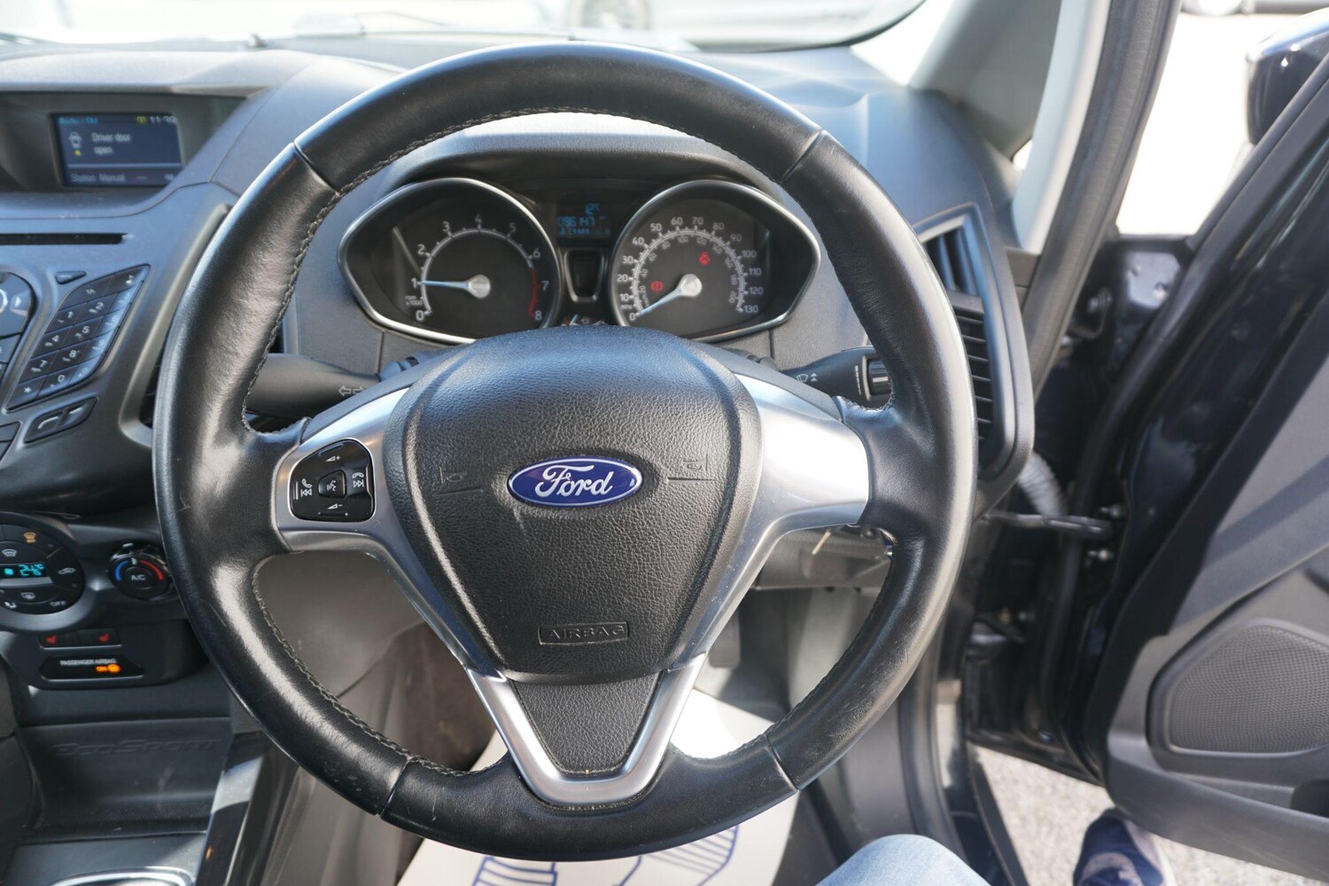 Used Ford Ecosport 2016 for sale - 77839769: Photo 42