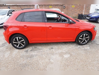 Used Volkswagen Polo 2018 for sale - 75646673: Photo
