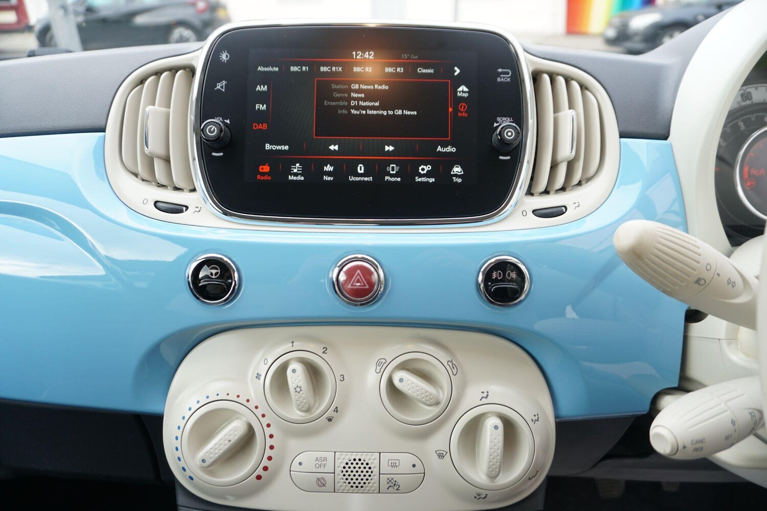 Used Fiat 500C 2017 for sale - 76371355: Photo 31