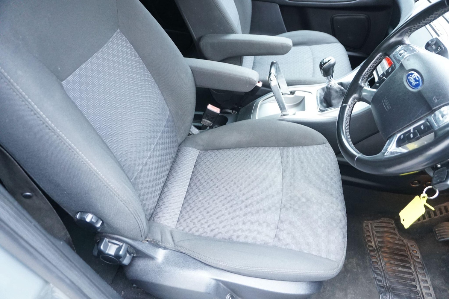 Used Ford Galaxy 2010 for sale - 76424072: Photo 16