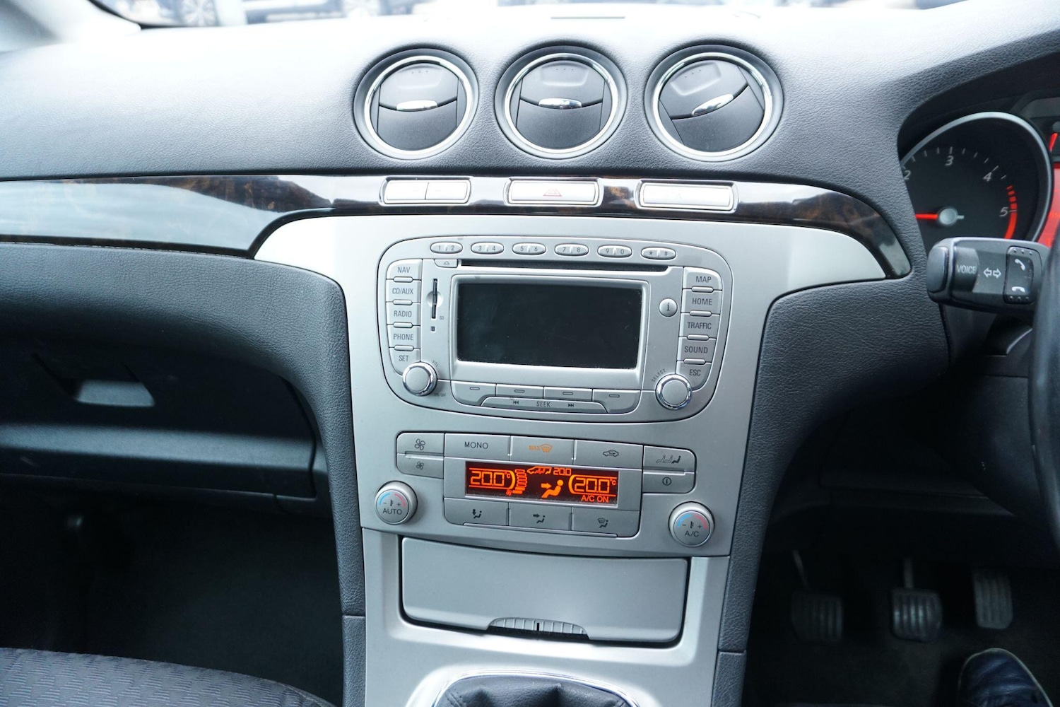 Used Ford Galaxy 2010 for sale - 76424072: Photo 49