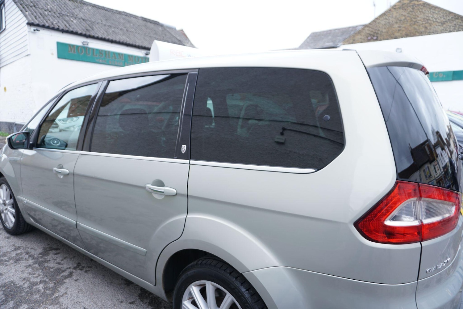 Used Ford Galaxy 2010 for sale - 76424072: Photo 8