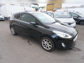 Used Ford Fiesta 2018 for sale - 77050059: Photo