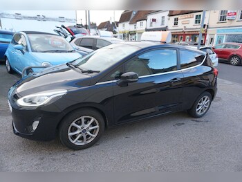 Used Ford Fiesta 2018 for sale - 77050059: Photo