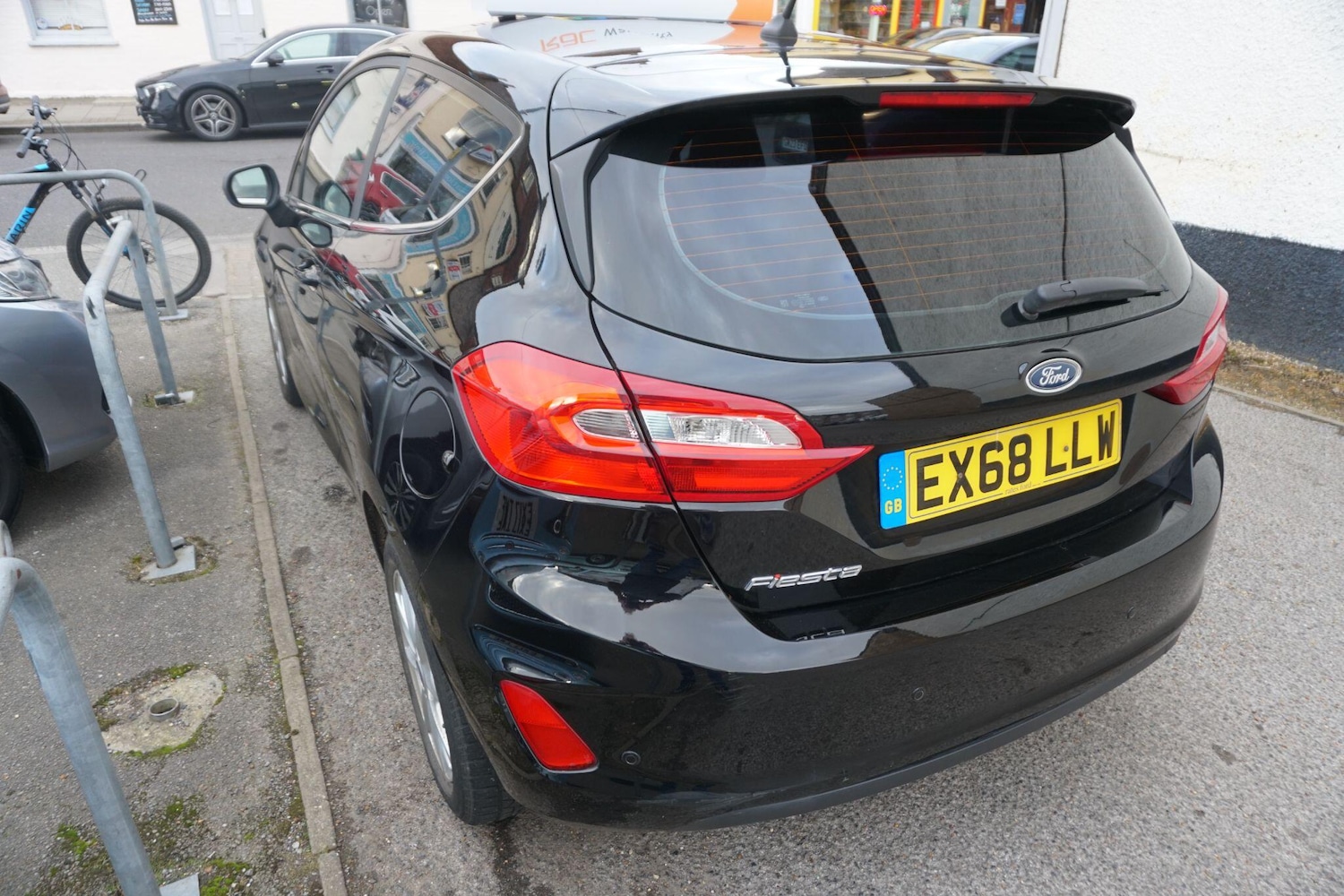 Used Ford Fiesta 2018 for sale - 77050059: Photo 4