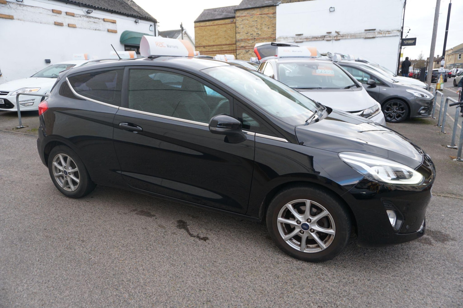 Used Ford Fiesta 2018 for sale - 77050059: Photo 44