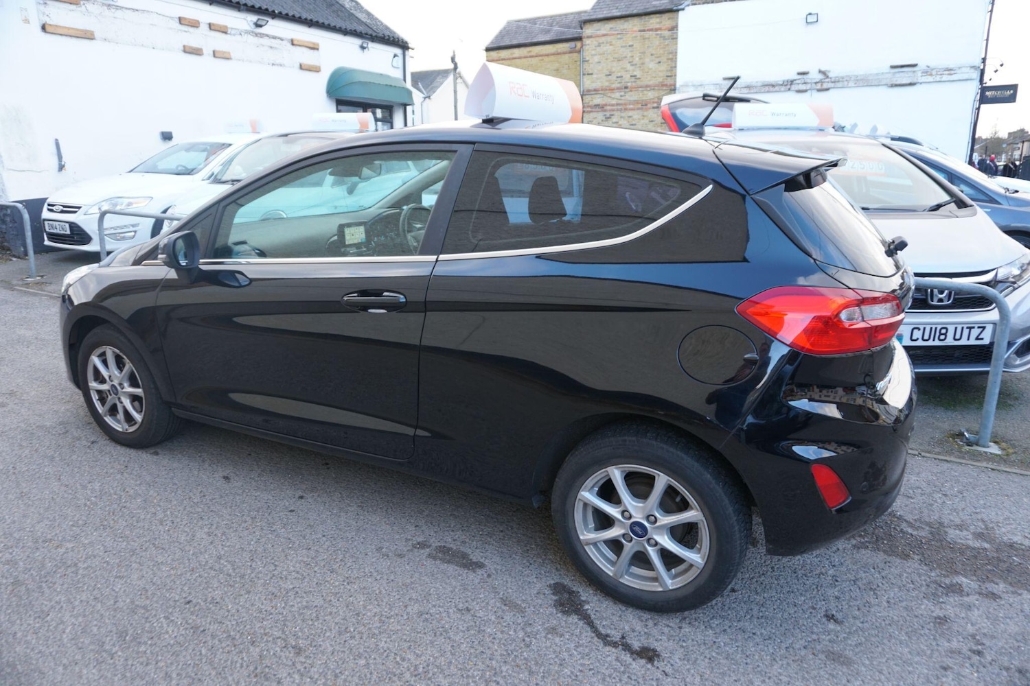Used Ford Fiesta 2018 for sale - 77050059: Photo 46