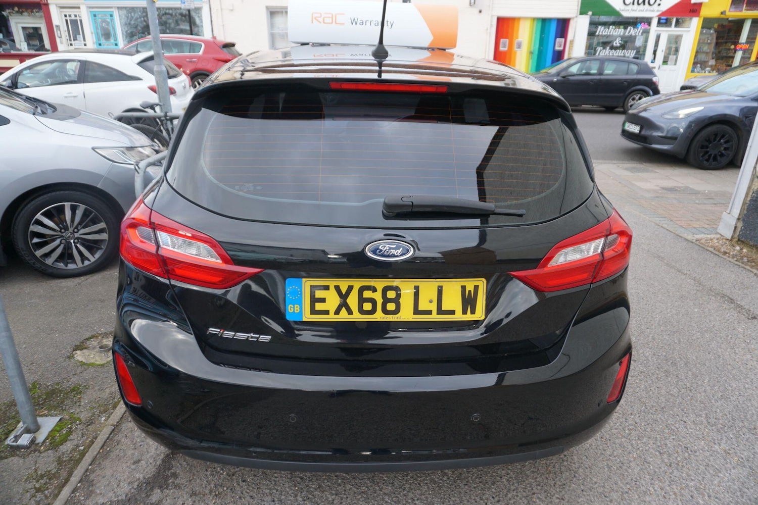 Used Ford Fiesta 2018 for sale - 77050059: Photo 8
