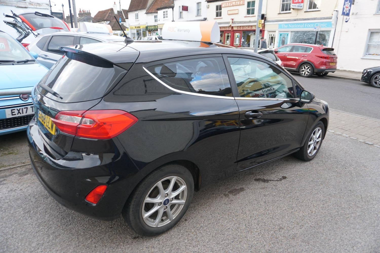 Used Ford Fiesta 2018 for sale - 77050059: Photo 9