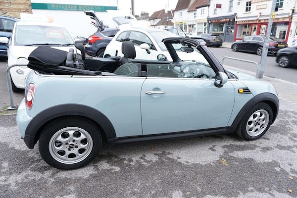Used MINI Convertible 2013 for sale - 76283953: Photo 12
