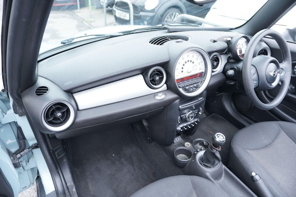 Used MINI Convertible 2013 for sale - 76283953: Photo 18