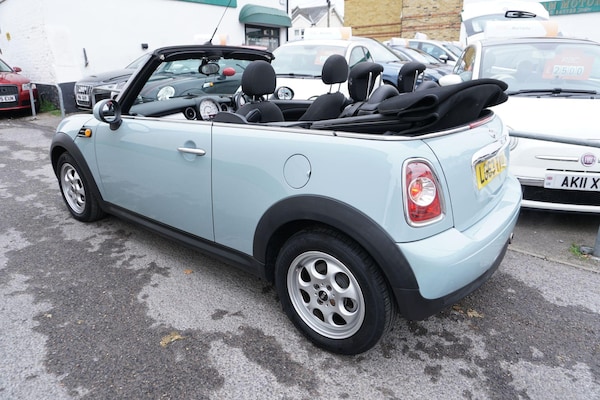 Used MINI Convertible 2013 for sale - 76283953: Photo 4