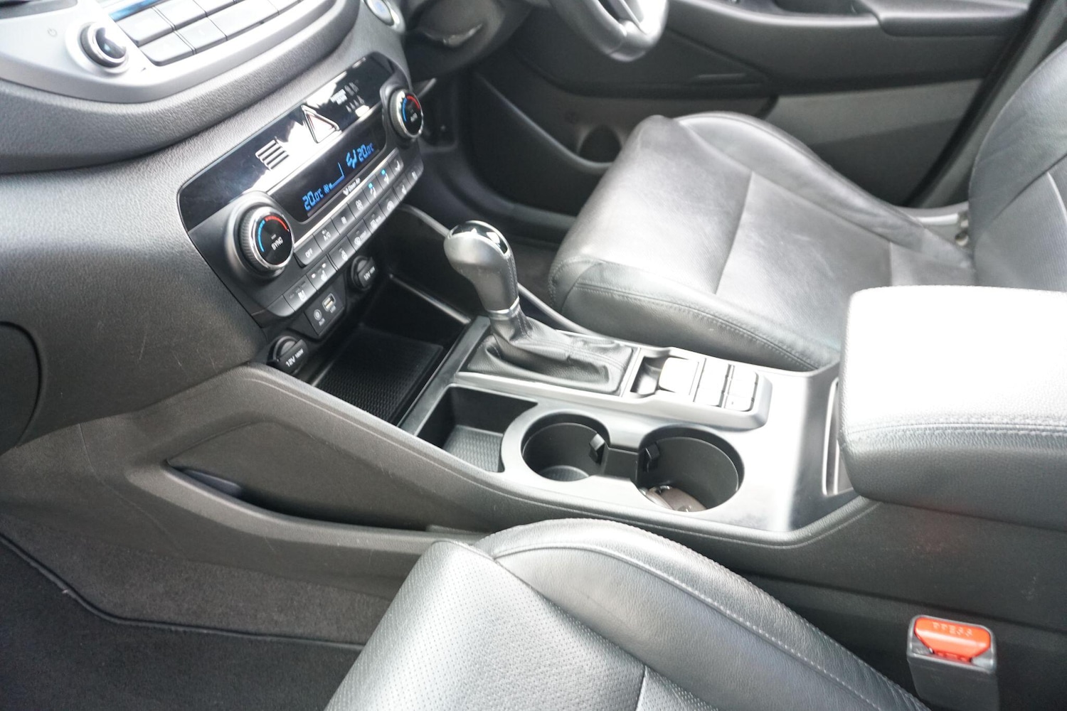 Used Hyundai TUCSON 2016 for sale - 76521924: Photo 67