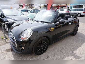 Used MINI Convertible 2017 for sale - 78911498: Photo