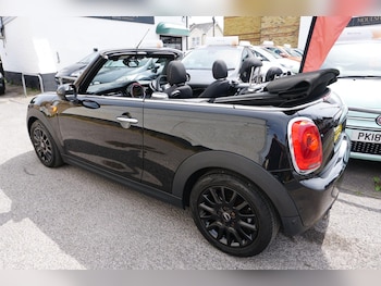 Used MINI Convertible 2017 for sale - 78911498: Photo