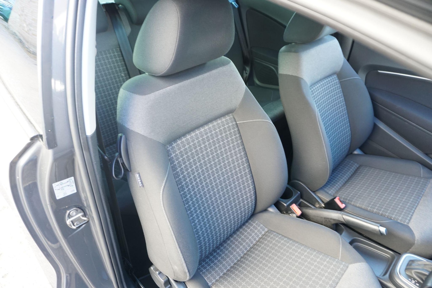 Used Volkswagen Polo 2016 for sale - 76913444: Photo 20