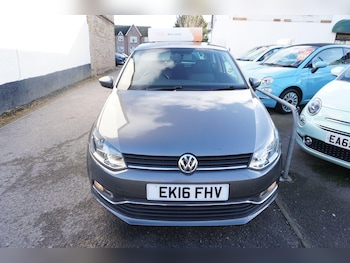 Used Volkswagen Polo 2016 for sale - 76913444: Photo