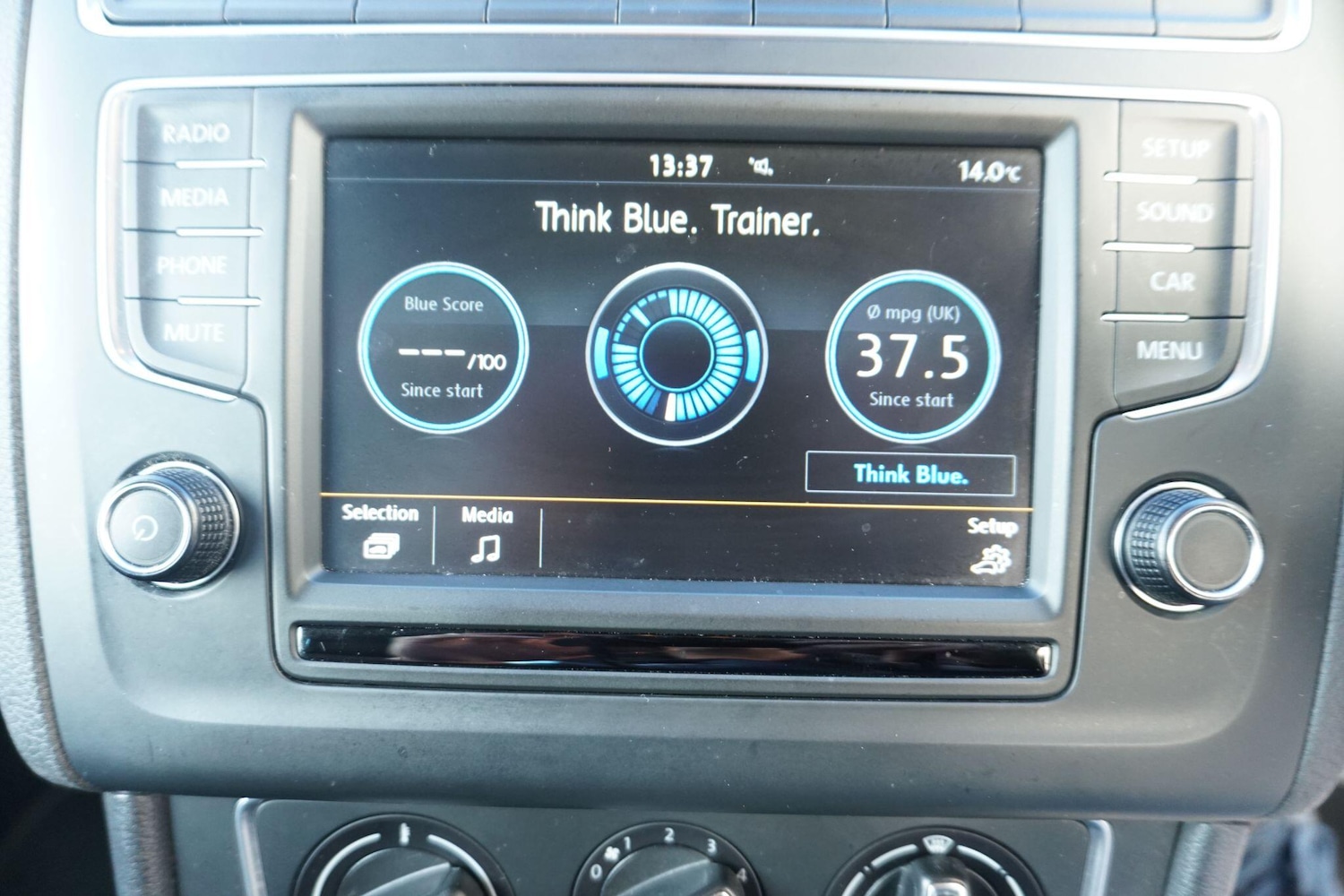 Used Volkswagen Polo 2016 for sale - 76913444: Photo 43