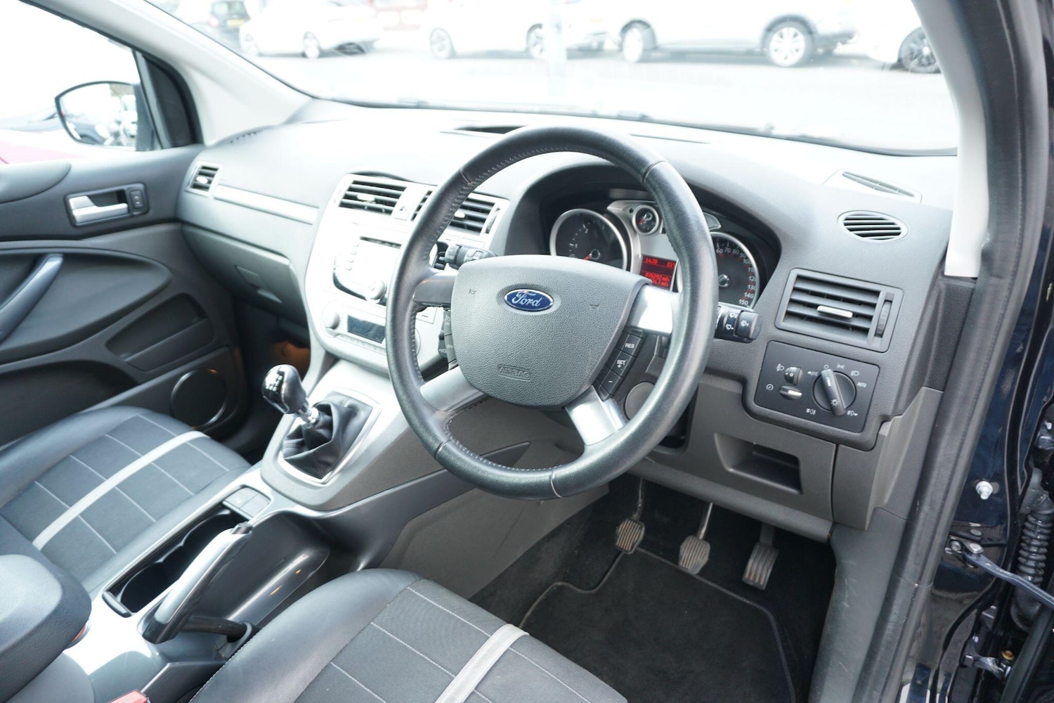 Used Ford Kuga 2011 for sale - 76423850: Photo 18