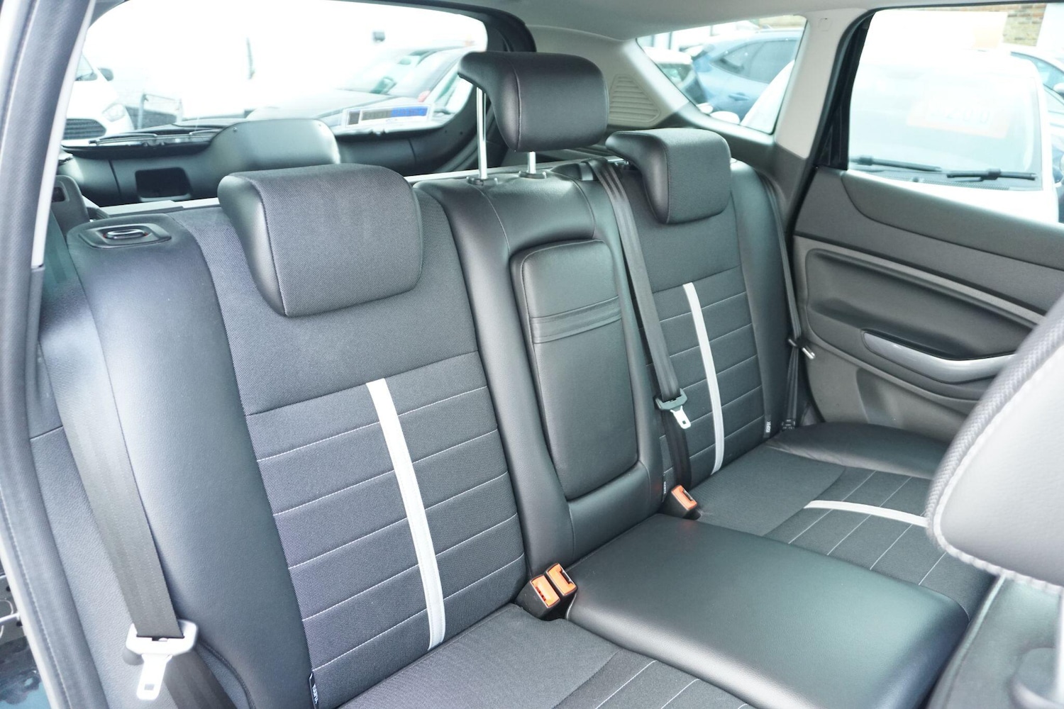 Used Ford Kuga 2011 for sale - 76423850: Photo 26