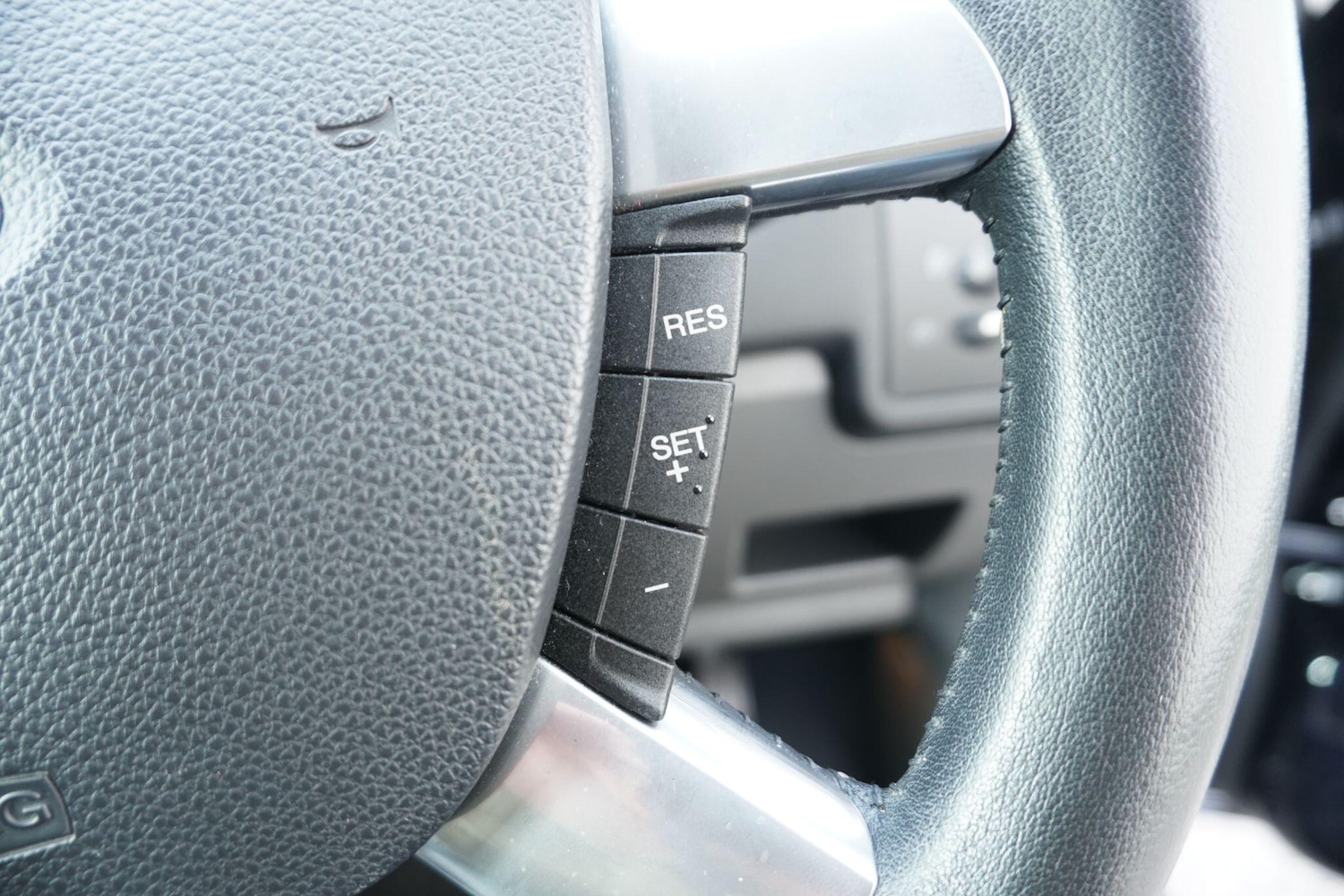 Used Ford Kuga 2011 for sale - 76423850: Photo 31