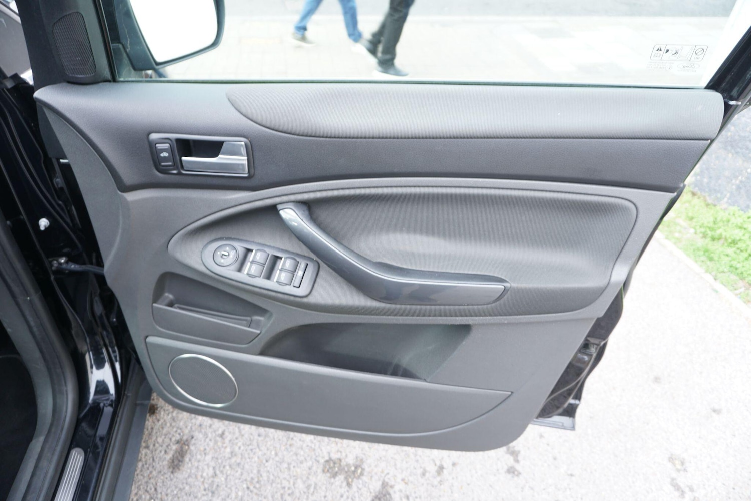 Used Ford Kuga 2011 for sale - 76423850: Photo 34