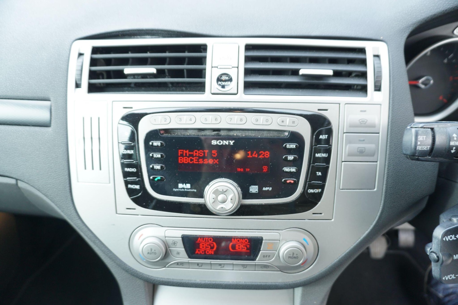 Used Ford Kuga 2011 for sale - 76423850: Photo 42