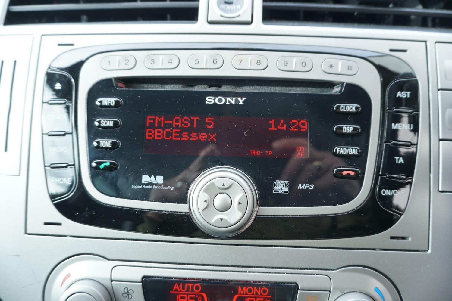 Used Ford Kuga 2011 for sale - 76423850: Photo 43