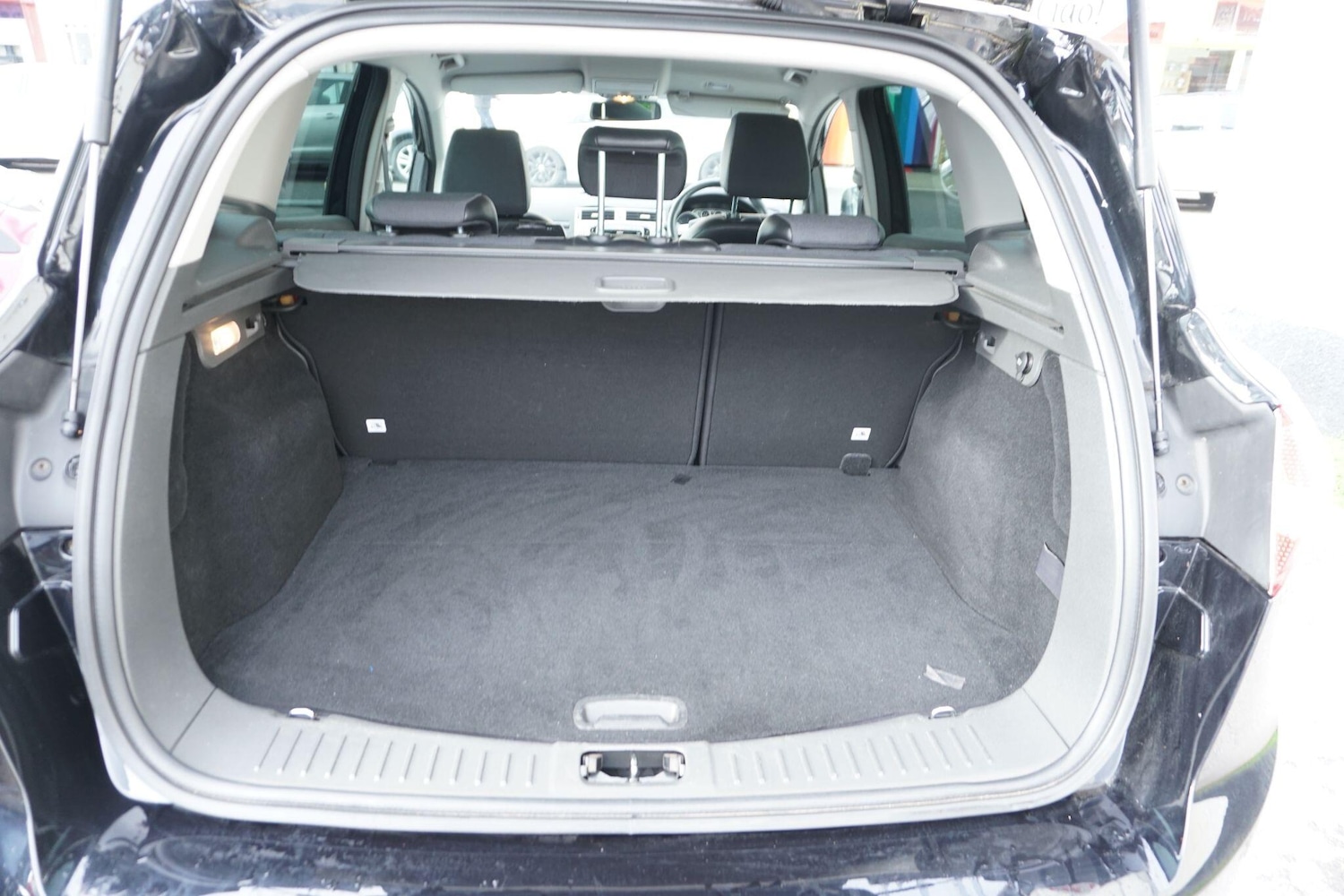 Used Ford Kuga 2011 for sale - 76423850: Photo 52