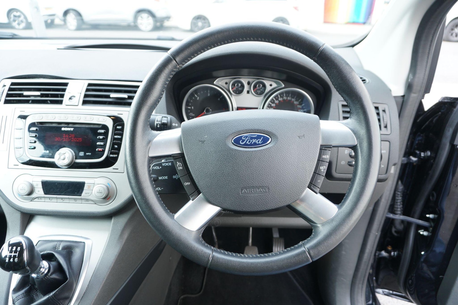 Used Ford Kuga 2011 for sale - 76423850: Photo 54