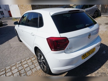 Used Volkswagen Polo 2020 for sale - 79201356: Photo