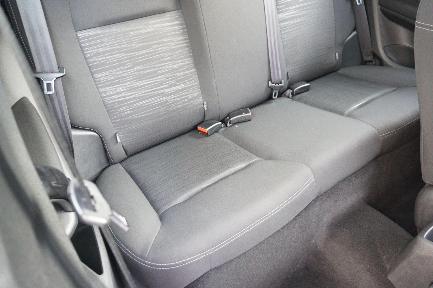 Used Peugeot 208 2015 for sale - 76550340: Photo 16