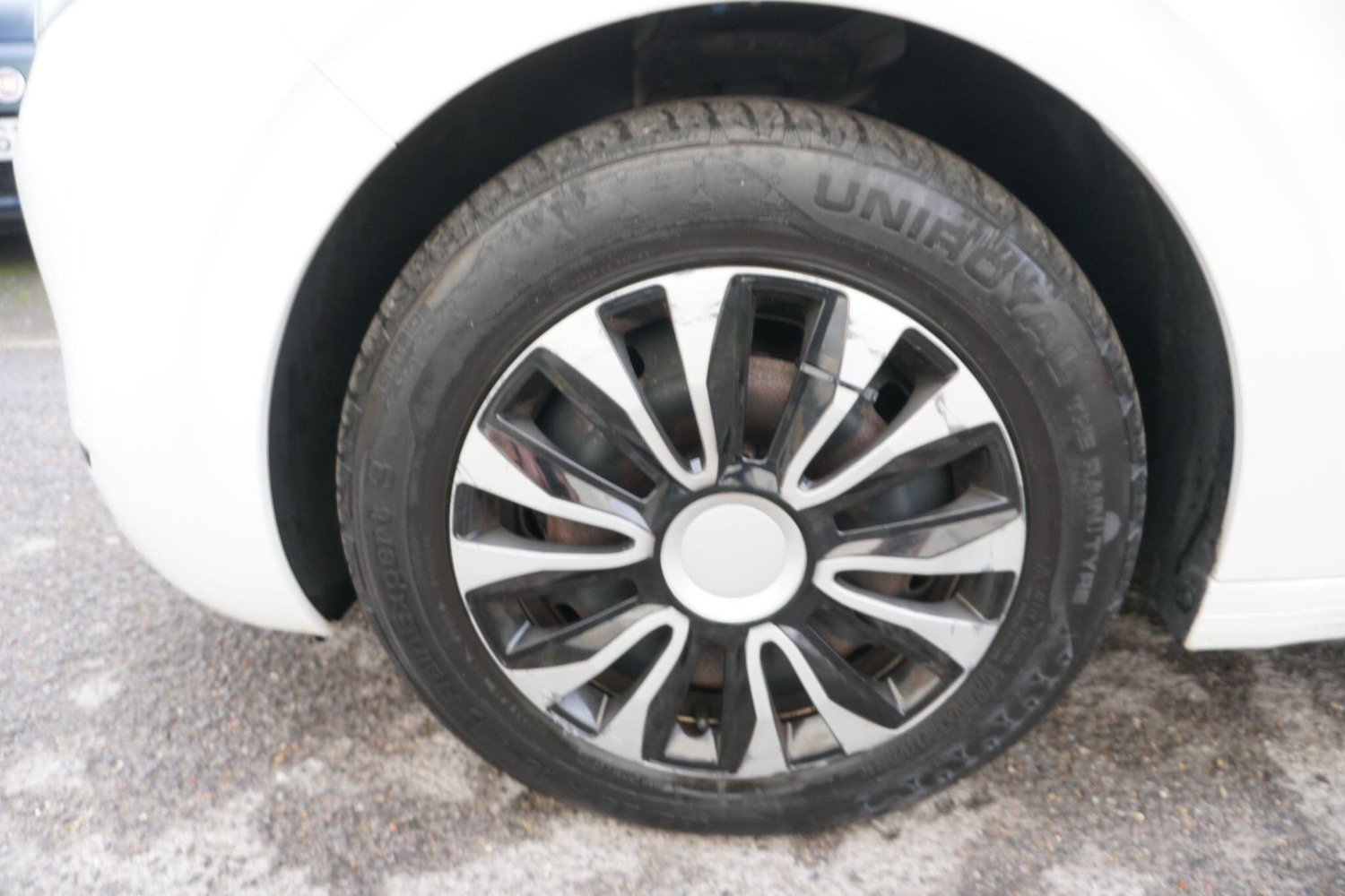 Used Peugeot 208 2015 for sale - 76550340: Photo 25