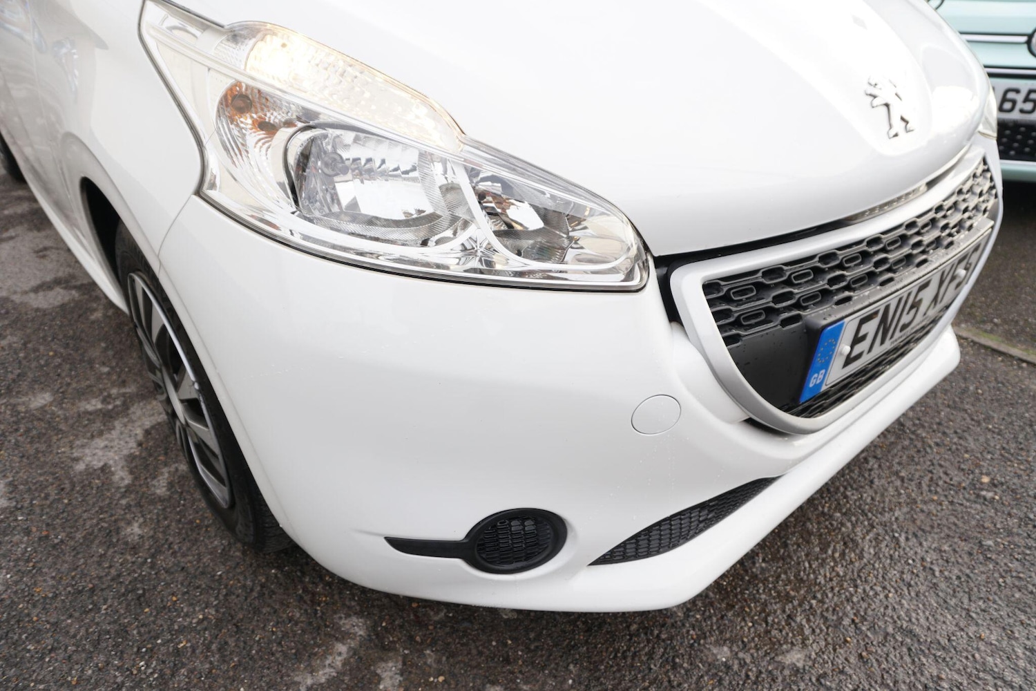 Used Peugeot 208 2015 for sale - 76550340: Photo 42