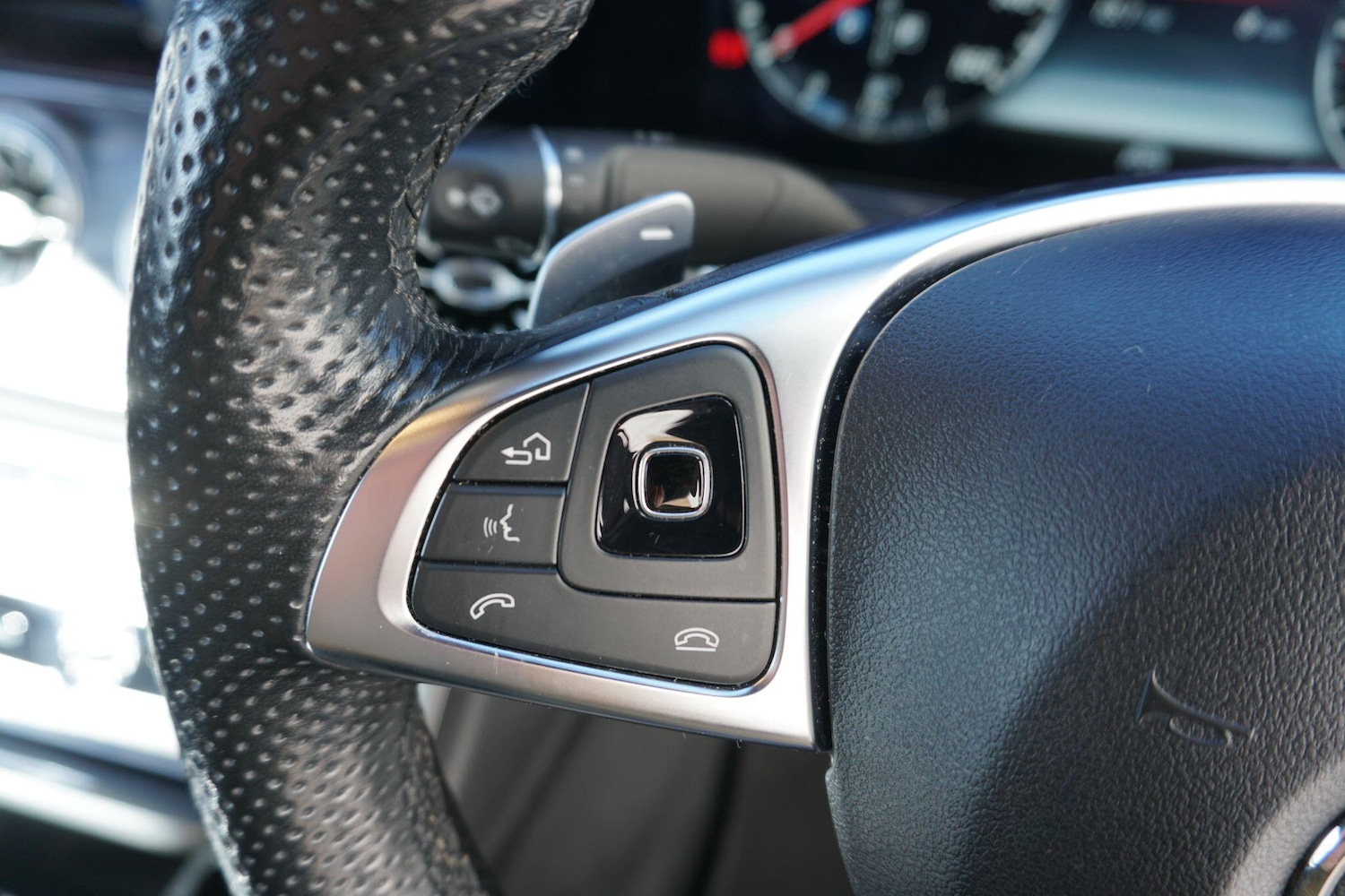 Used Mercedes-Benz E Class 2018 for sale - 77769525: Photo 27