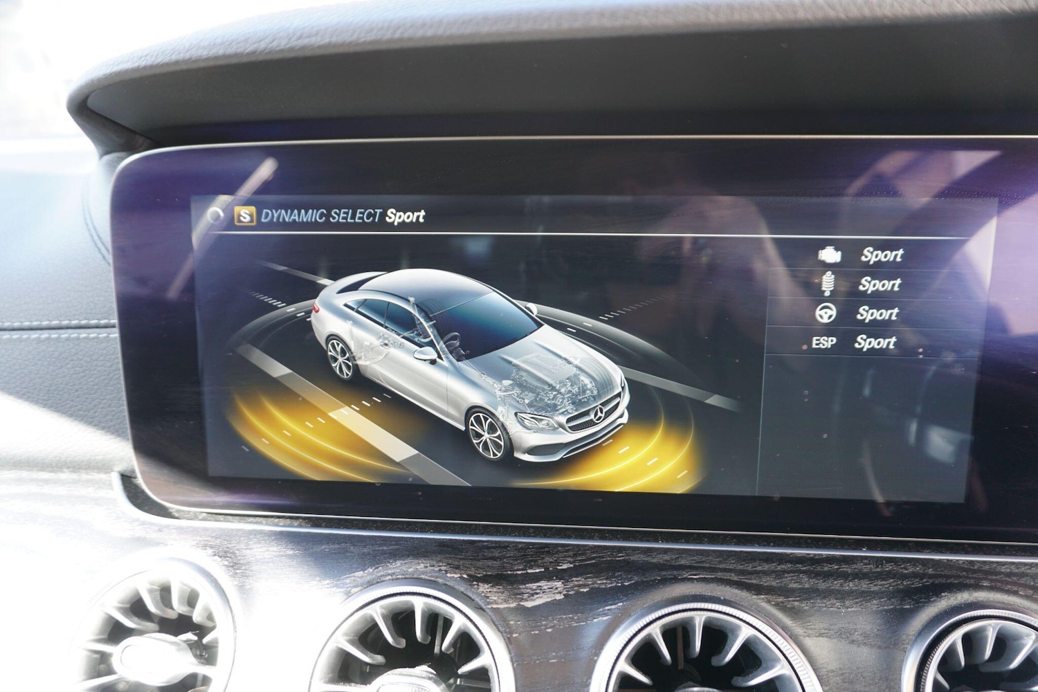 Used Mercedes-Benz E Class 2018 for sale - 77769525: Photo 43