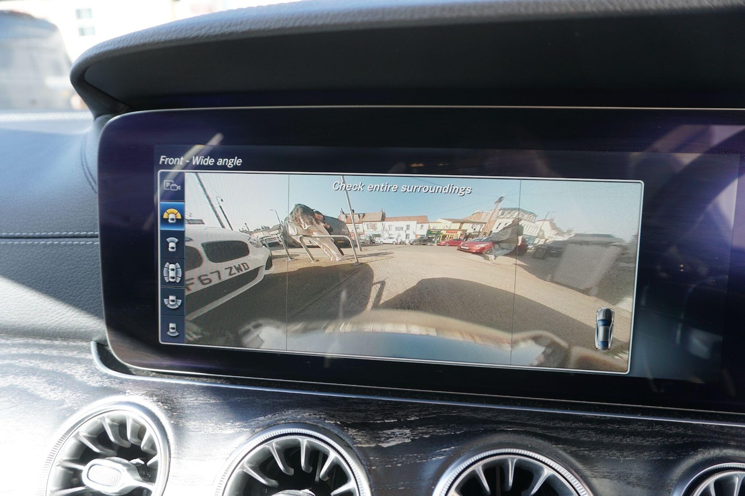 Used Mercedes-Benz E Class 2018 for sale - 77769525: Photo 56