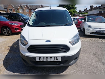 Used Ford Transit Courier 2018 for sale - 79188575: Photo