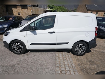 Used Ford Transit Courier 2018 for sale - 79188575: Photo