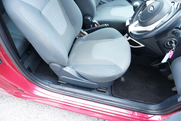 Used Ford Ka 2011 for sale - 76269725: Photo 17