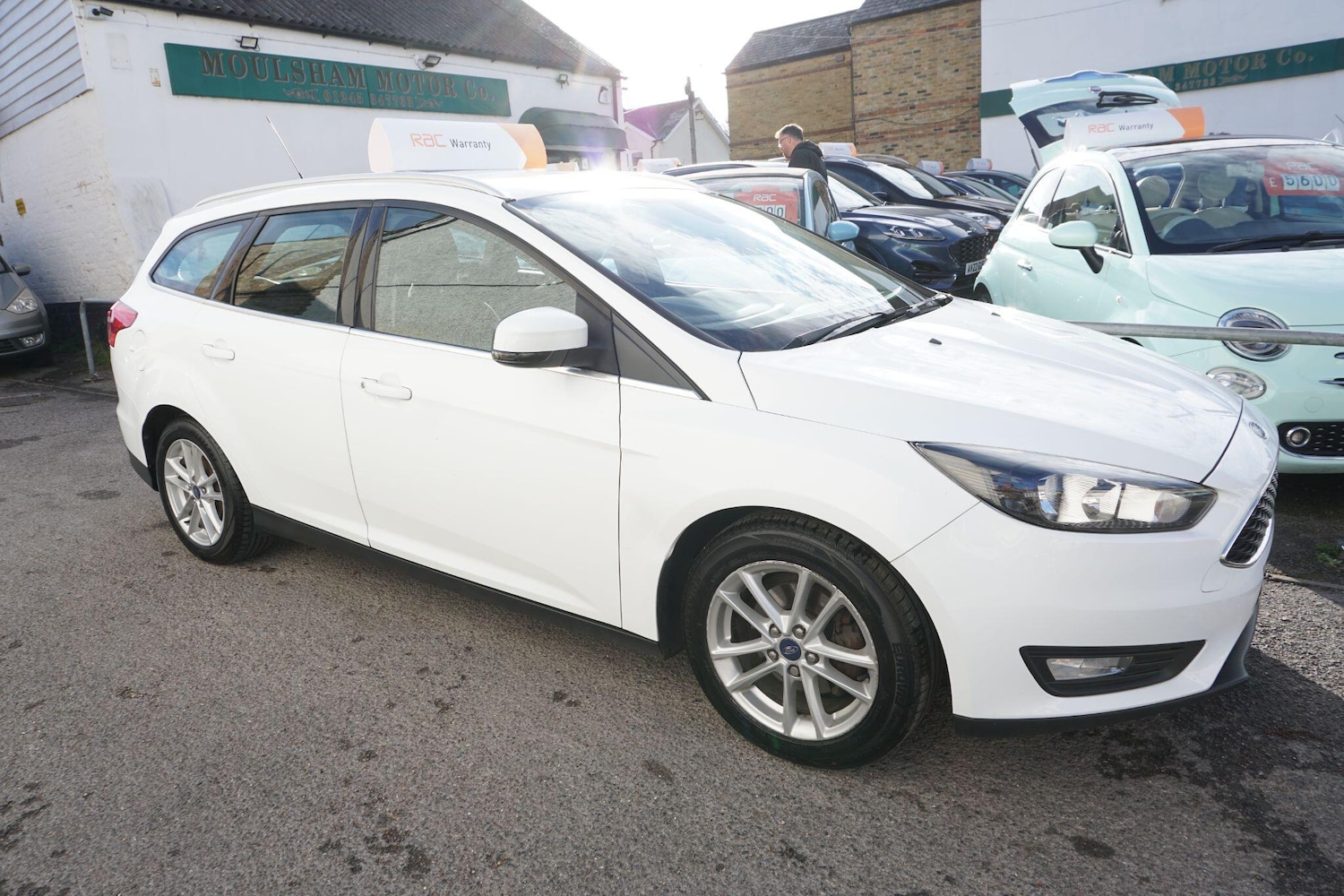 Used Ford Focus 2015 for sale - 76549641: Photo 1